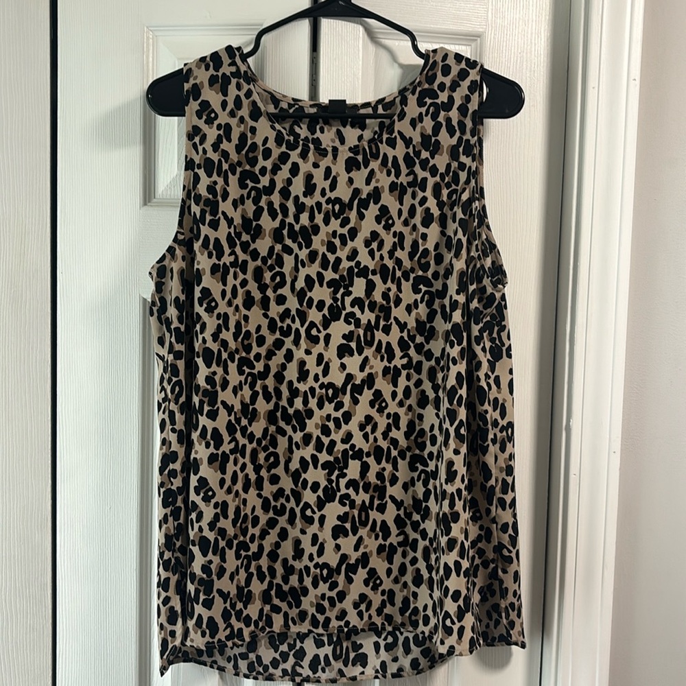 Halogen XL Leopard top